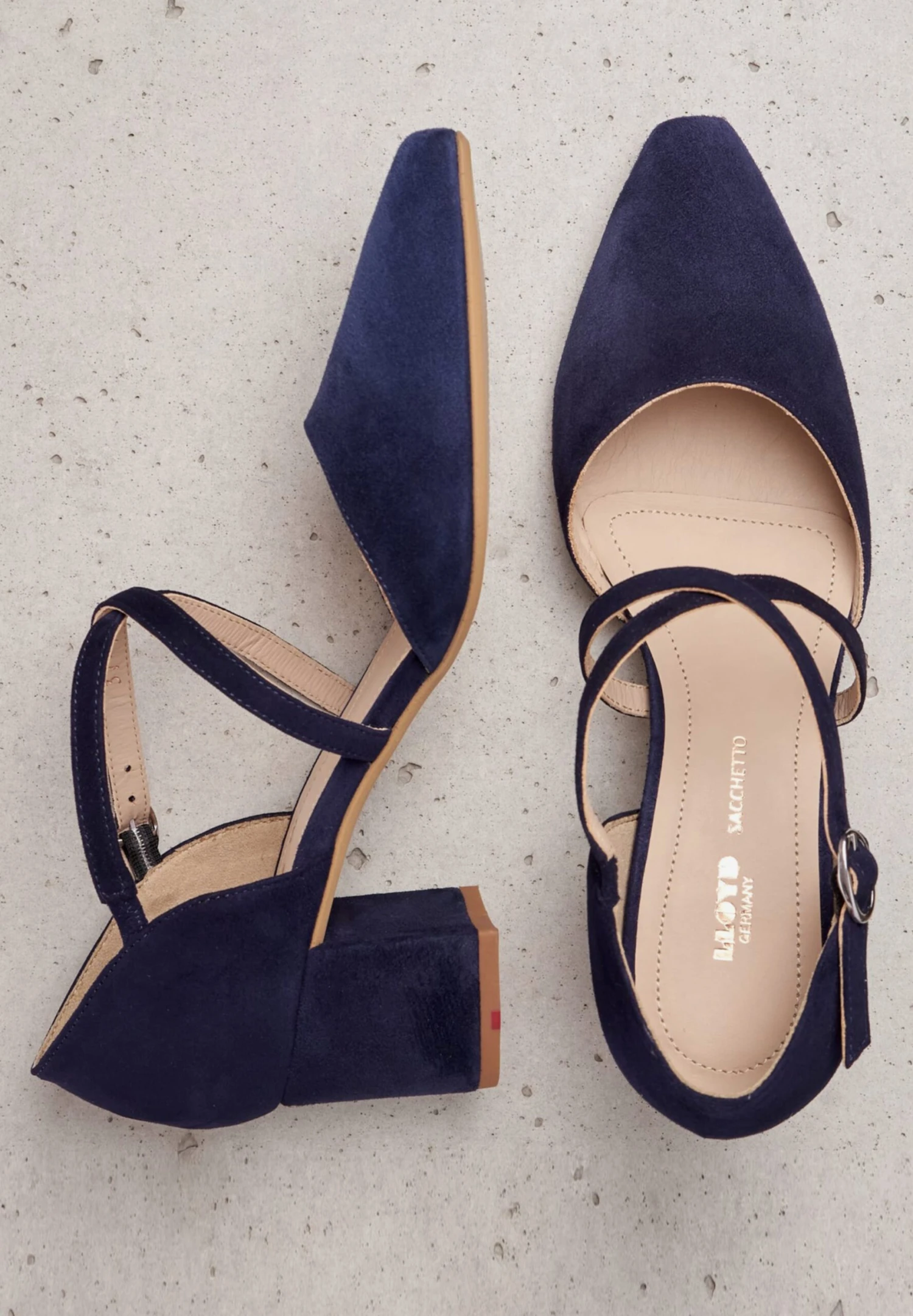 Sandalen met hak Sandaal Dames Blauw Lloyd Sandalen Met Hak Sandaal Dames Blauw -Mode Kleding 25dc0393c90ff3bc7e9f4b1d3d66bf4d scaled