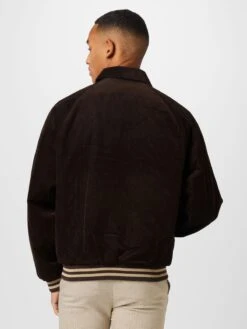 Volcom Tussenjassen Tussenjas MAJORITY Heren Lichtbruin / Donkerbruin -Mode Kleding 69580df80eb205ec017127ccf7cf2551