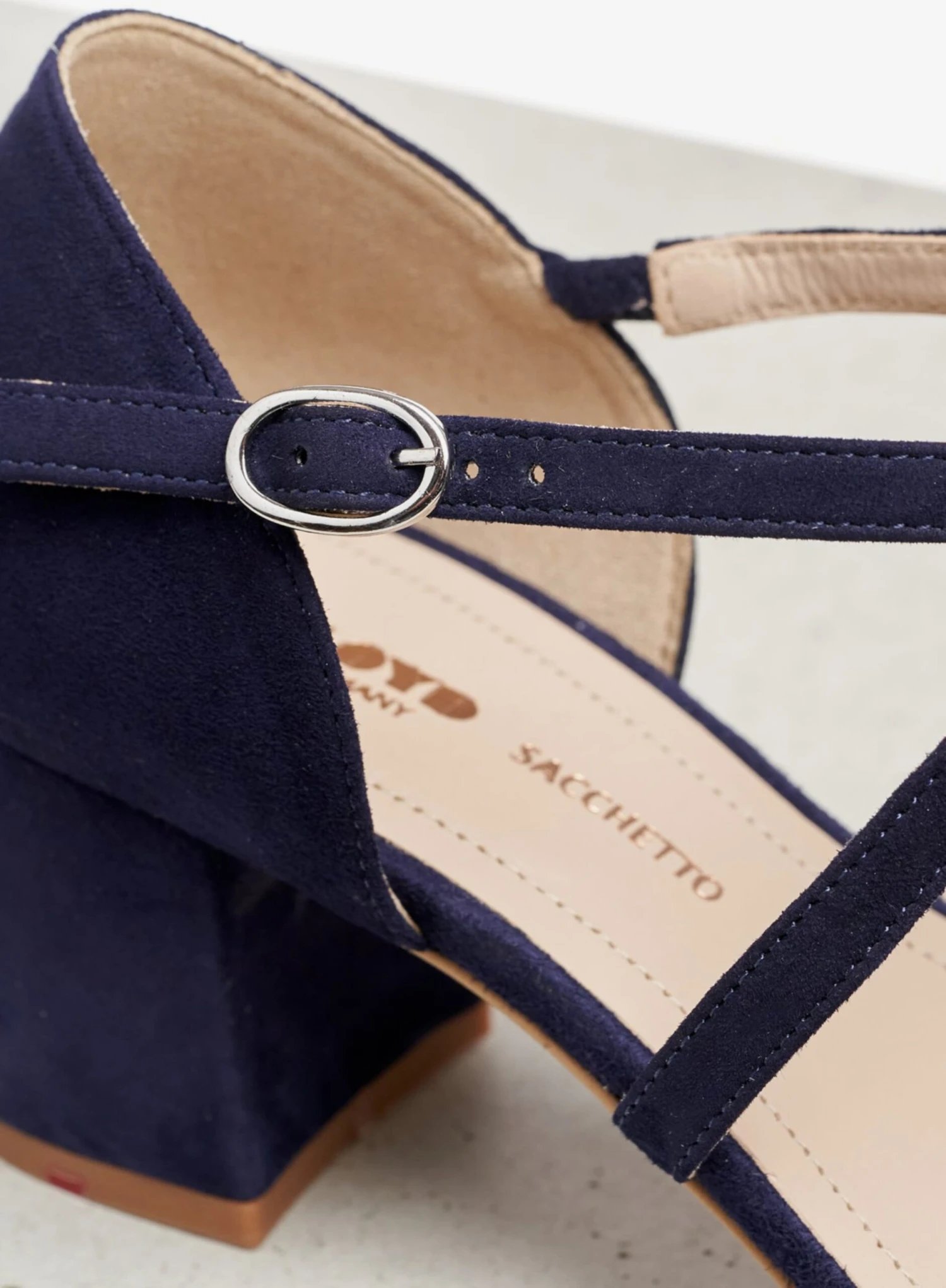 Sandalen met hak Sandaal Dames Blauw Lloyd Sandalen Met Hak Sandaal Dames Blauw -Mode Kleding b6adcfbf319d40f81b23e572f989e865 scaled