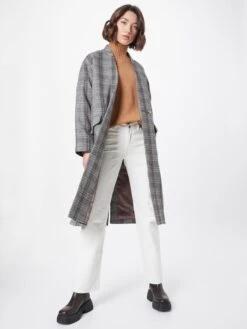 Second Female Tussenmantels Tussenmantel Cesina Dames Grijs 6 Second Female Tussenmantels Tussenmantel Cesina Dames Grijs -Mode Kleding babe81100fe5cbefb2bcee18d21e4b89