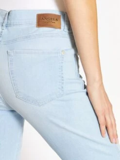 Angels Jeans Slimfit Jeans Cici Crop Slit Dames Lichtblauw -Mode Kleding bd870e95ca1a4ad157c247563b73a8e7